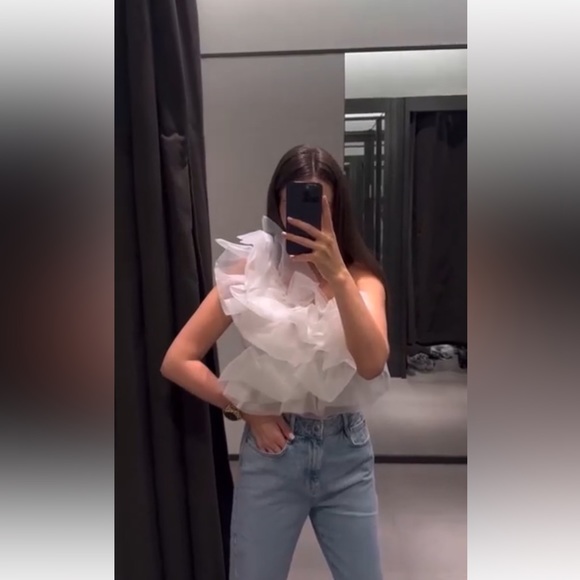 Zara Asymmetrical Organza Top - Picture 2 of 14